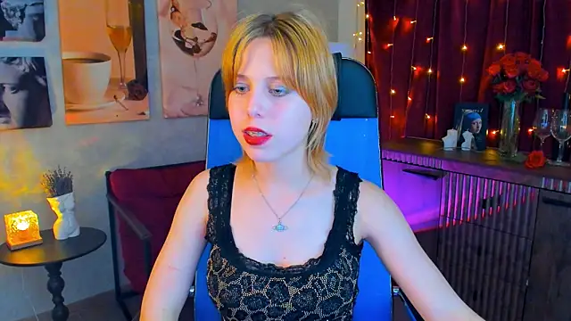 Chat +18 de VivienneHebert ao vivo