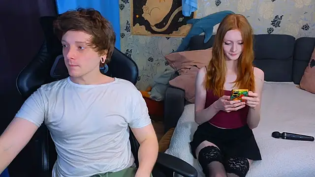 lakmsrrrmrrr Show in webcam