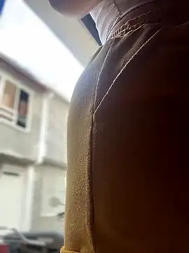 Emiily_lee Chat XXX live