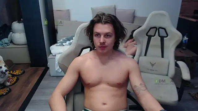 Pokazy przed kamerką – Sunny-Girl1