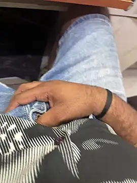 Daddywild Pertunjukan Webcam