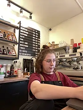 Онлайн чат XXX cinnabon_