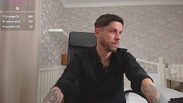 JonahShaw webkamerás műsora