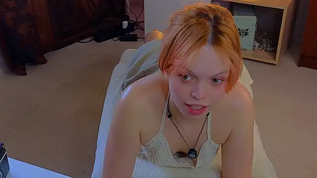 XXX chat uživo modela sinteas