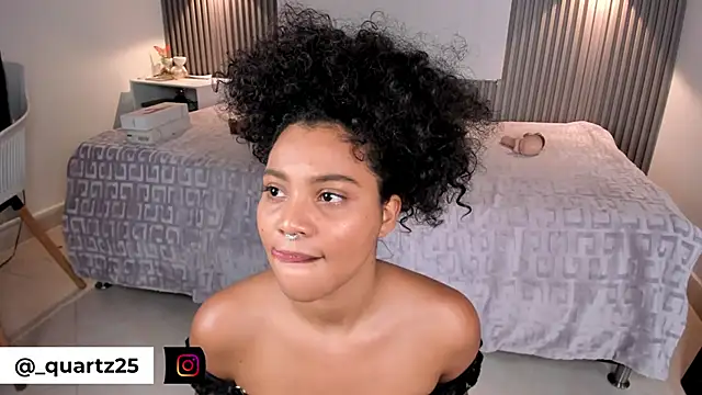 Zafiiraa's Live XXX Chat