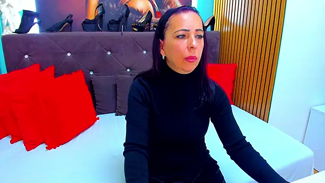 LauraSiin Chat XXX live