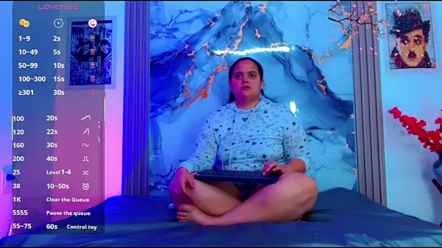 brunnette_hot élő XXX-chatje