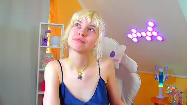 HannahHollis live XXX chat