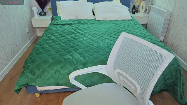 Aleks-caster 现场XXX聊天