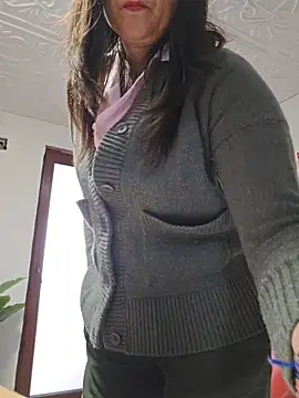 IsabelleCraft: онлайн-секс-чат