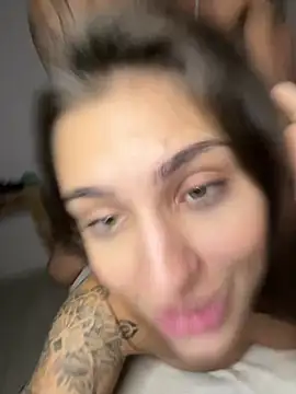 دردشة Jh0nZer0 الجنسية المباشرة