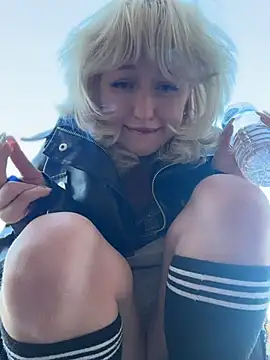 RonnieKiss 现场XXX聊天