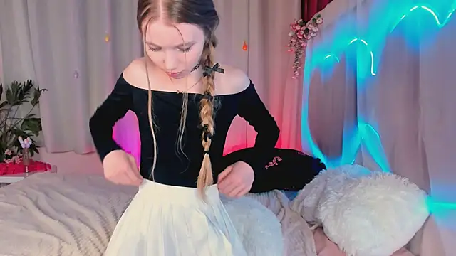 lada2k4's Live XXX Chat