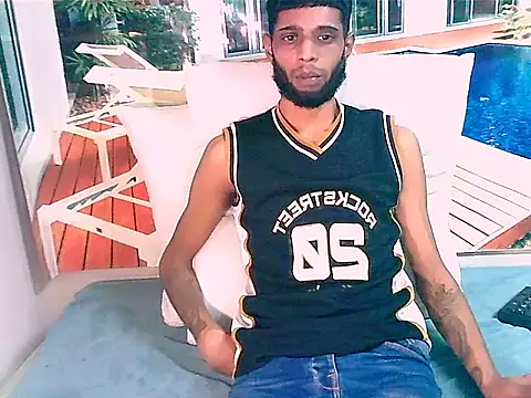 CharmingIndian1 লাইভ XXX চ্যাট