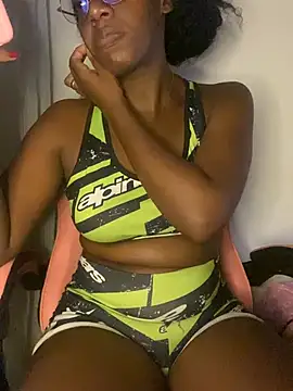 Chatroom XXX en direct de GaiaFiore