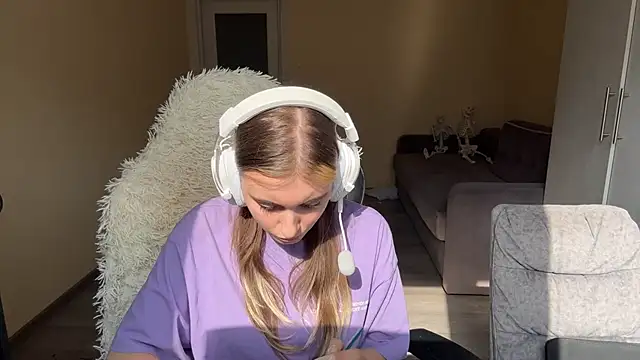 LueIvins Webcam Show