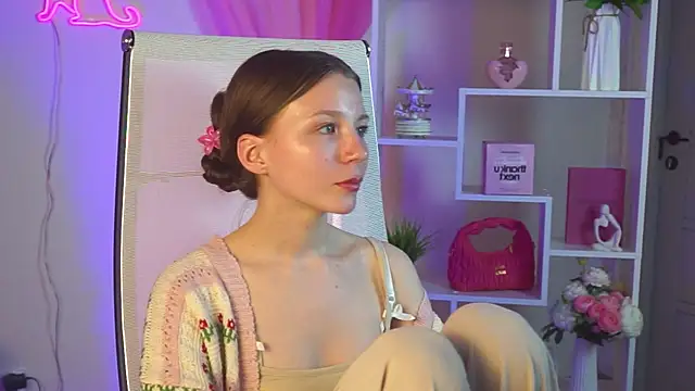 ElliFrankenweenie Live XXX-chat