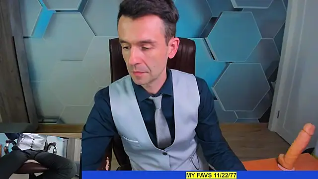 SteveTiger Live XXX Chat