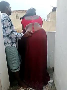 Webkamerová show Desicouple1706