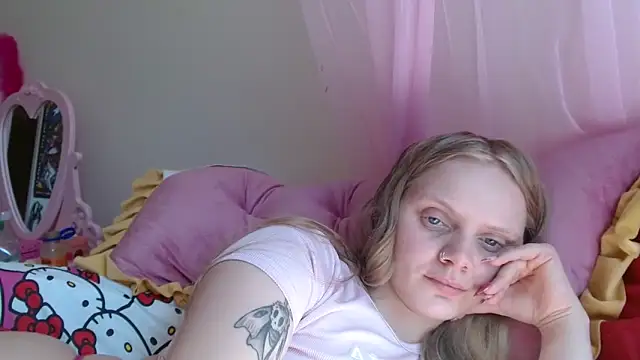 CherrysGotCakes Live XXX Chat