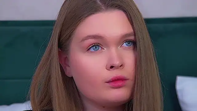 CrystalLyons – Live XXX-chat