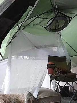 Show modela SITHANDRAH na web-kameri