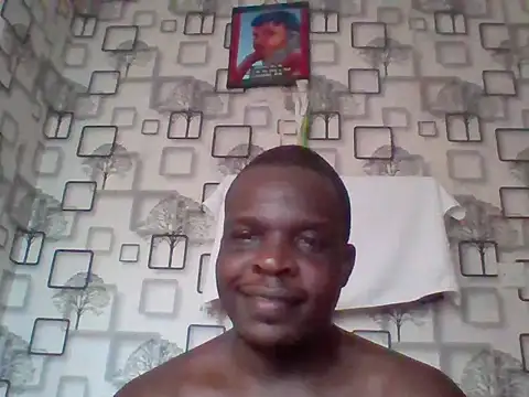 Chumba_001 在線直播表演