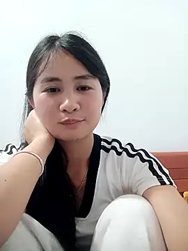 Chat XXX en directo de LittleSun_