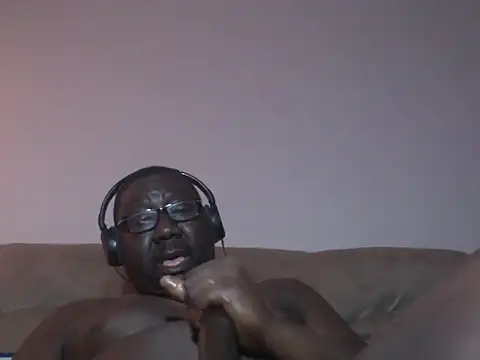 afrocamshooter Adlı Modelin Web Kamerası Şovu