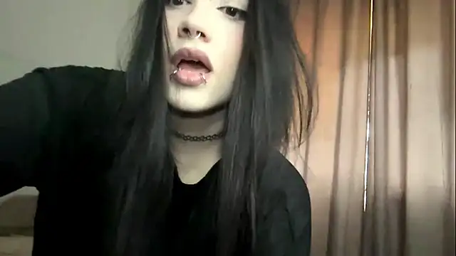 LouisePavlides Webcamshow