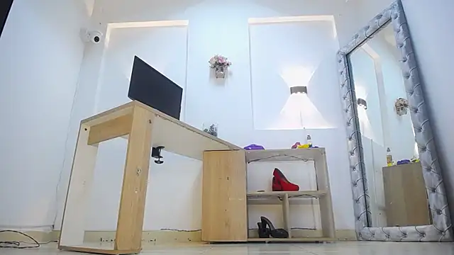 Kathleen_Rodriguez: απευθείας συνομιλία ΧΧΧ