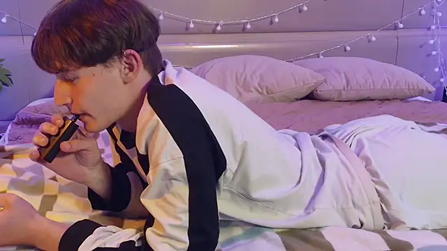 Vinsant_X: онлайн-секс-чат