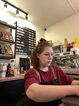 Chat XXX en directo de cinnabon_