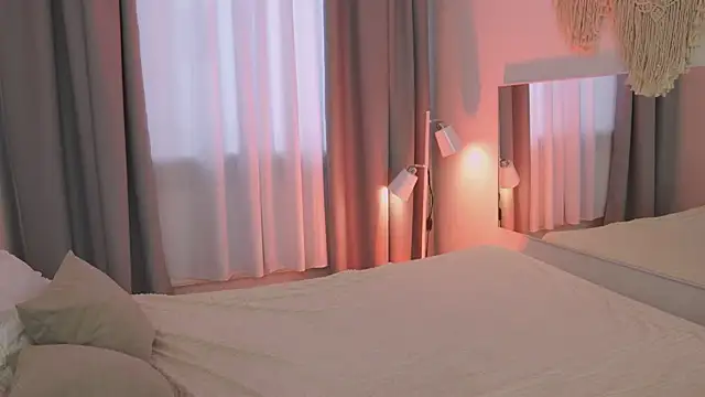 FiaMoor: онлайн-секс-чат