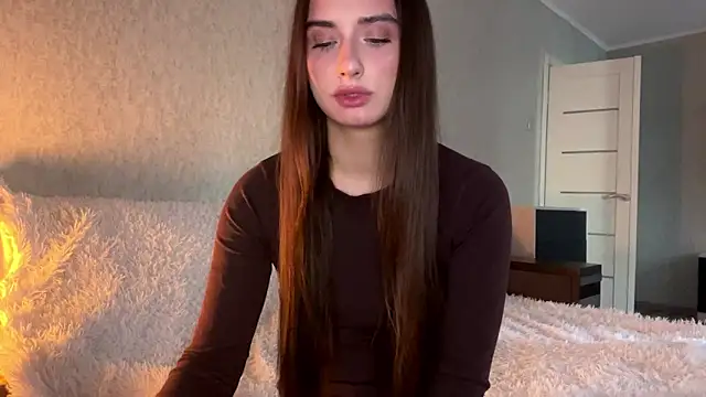 LunaTune – Naživo XXX chat