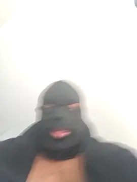 Yardie_bone Adlı Modelin Canlı XXX Sohbeti