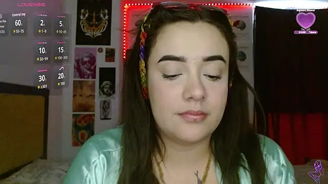 Nova-Satela 라이브 XXX 채팅