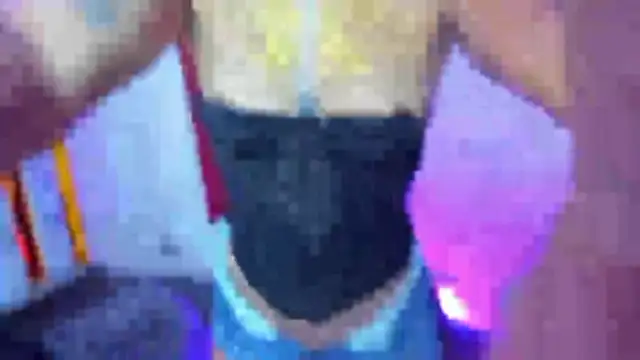 miiaboss_ লাইভ XXX চ্যাট