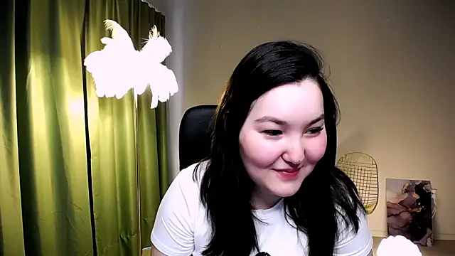 CamilaMartiez Chat XXX in diretta