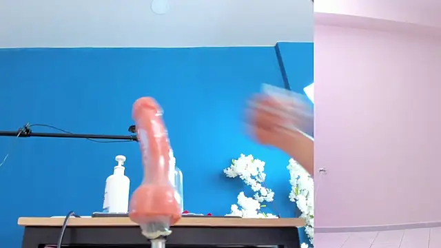 letty_straus' Live XXX Chat