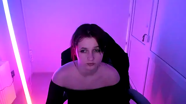 Chatroom XXX en direct de GoldenKiss