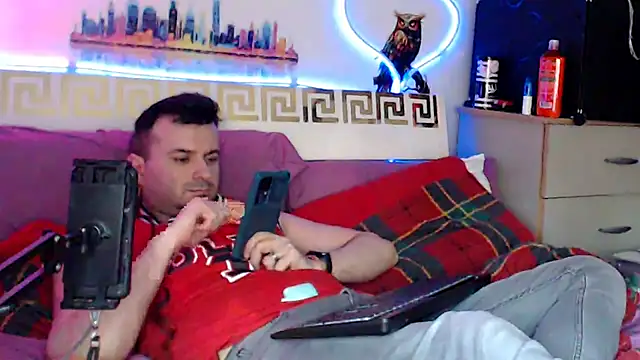 iuligruia69's Live XXX Chat