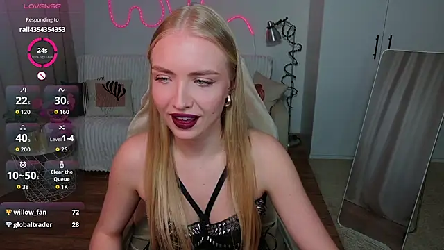 TessaGrays Chat XXX live