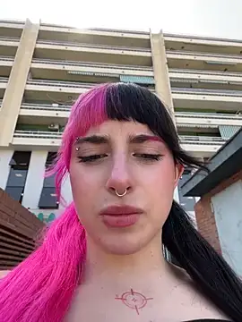 Chat XXX en directo de MikaScarlet