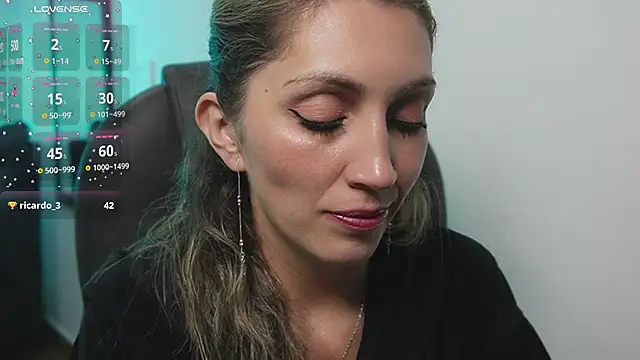 anny_sweet72 লাইভ XXX চ্যাট