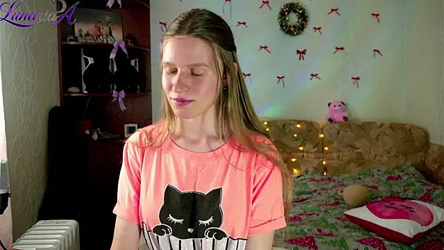 Lunariaa's Live XXX Chat