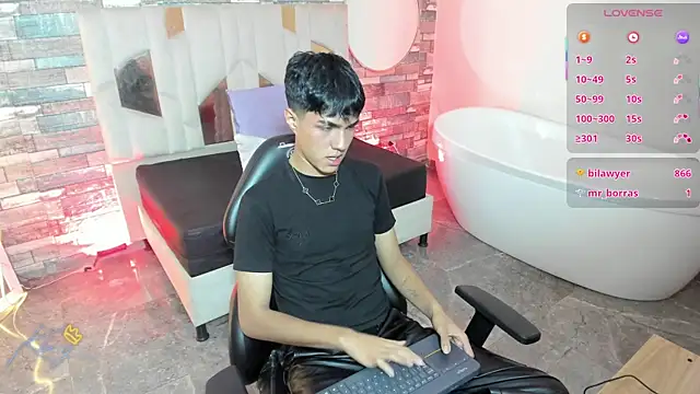 Damian_tay's Webcam Show