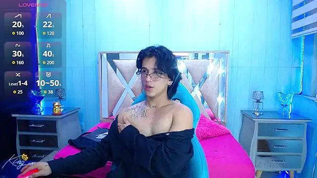 Show modela alex_477 na web-kameri