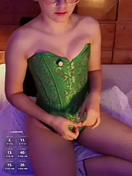 Chat +18 de milena_kiitty ao vivo