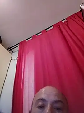 juliatoo Show Webcam